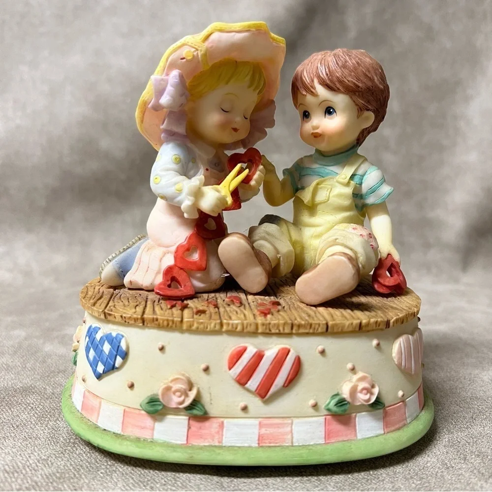 Vintage Wal-Mart music box Plays Let Me Call You Sweetheart